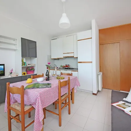 בית נופש Casa By Interhome *